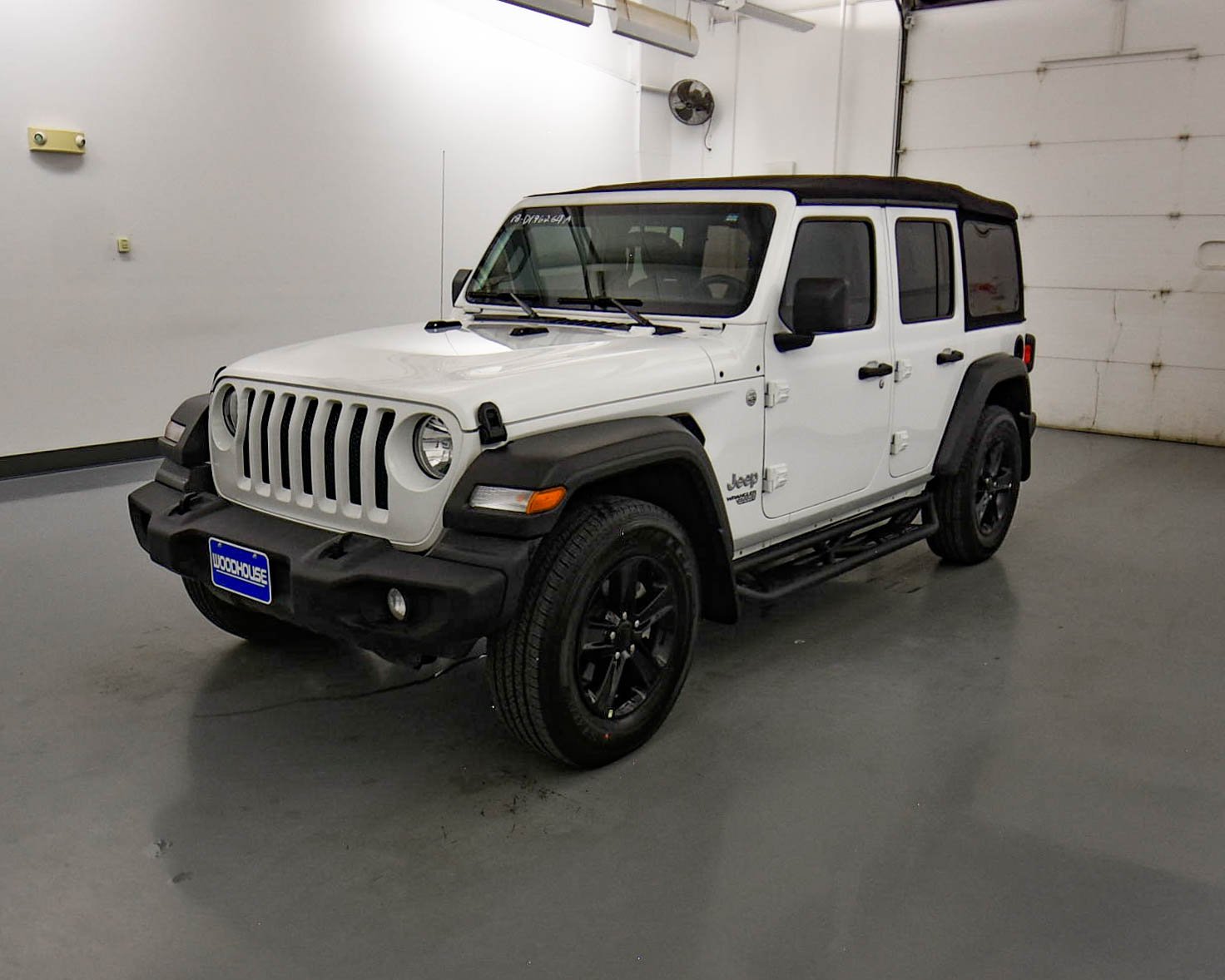 Certified Pre-Owned 2018 Jeep Wrangler Unlimited Sport ...