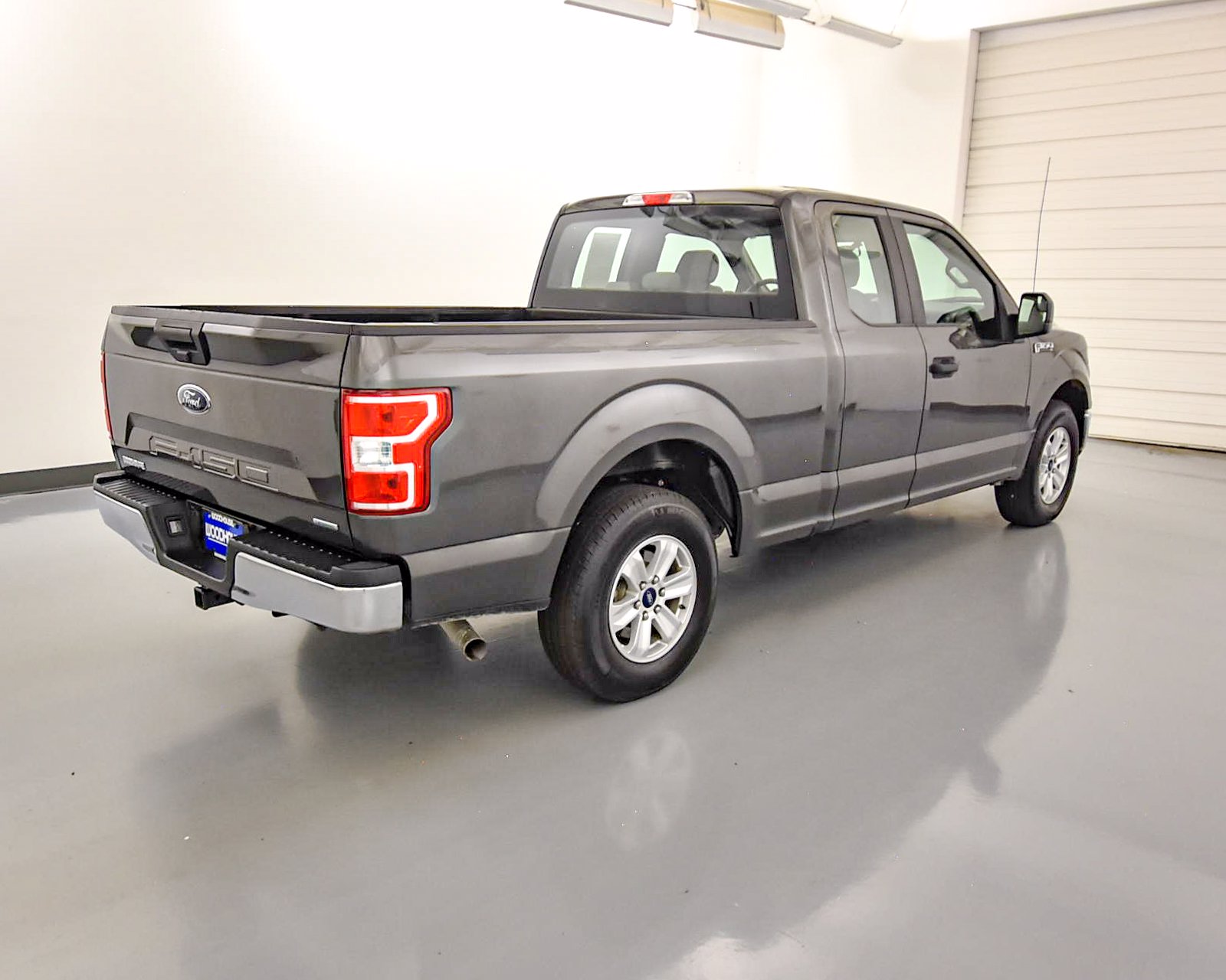 Pre-Owned 2018 Ford F-150 XL SB RWD Extended Cab Pickup