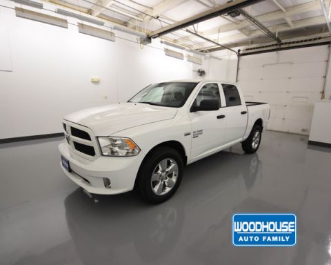 New 2019 RAM 1500 Trades Sb