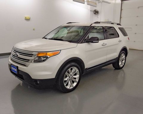 Pre-Owned 2015 Ford Explorer XLT 4WD